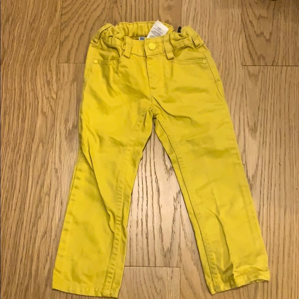 Mustard yellow slim cut jeans